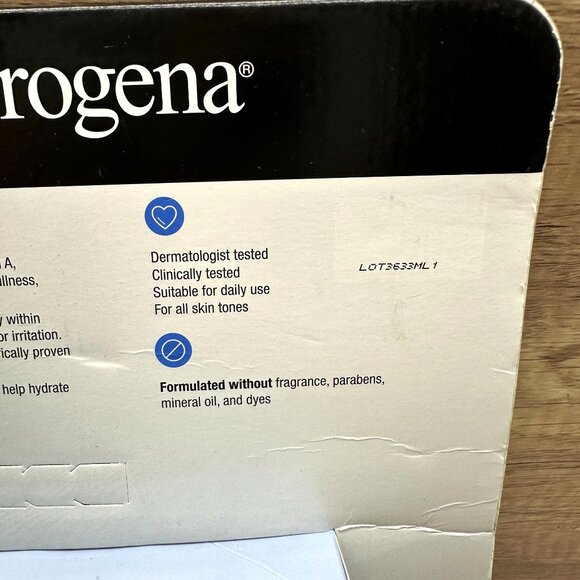 Neutrogena Rapid Wrinkle Repair Retinol Regenerating Cream 1.7 fl oz, 2-pack - Picture 7 of 11